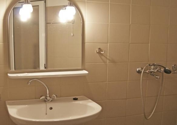 Neon Studios Lutrá Edipszú Szoba fotó